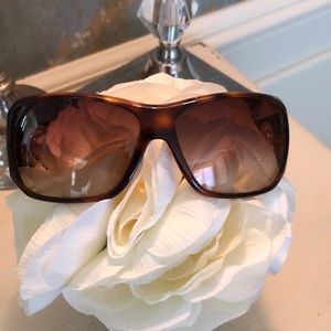 Versace sunglasses/made in Italy